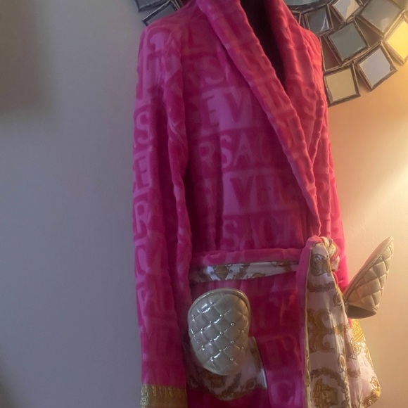 Meet your Posher, Frederick - Picture 2 of 2